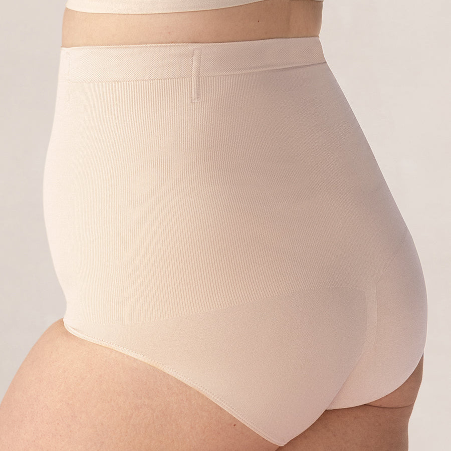 Seamless Shaping Panty for All-Day Comfort
