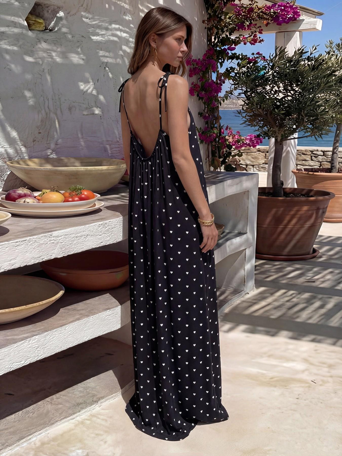 Women’s Chic Solid Color Backless Cami Dress